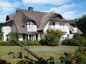 Santa Karina Comfortable holiday residence, Born Am Darß